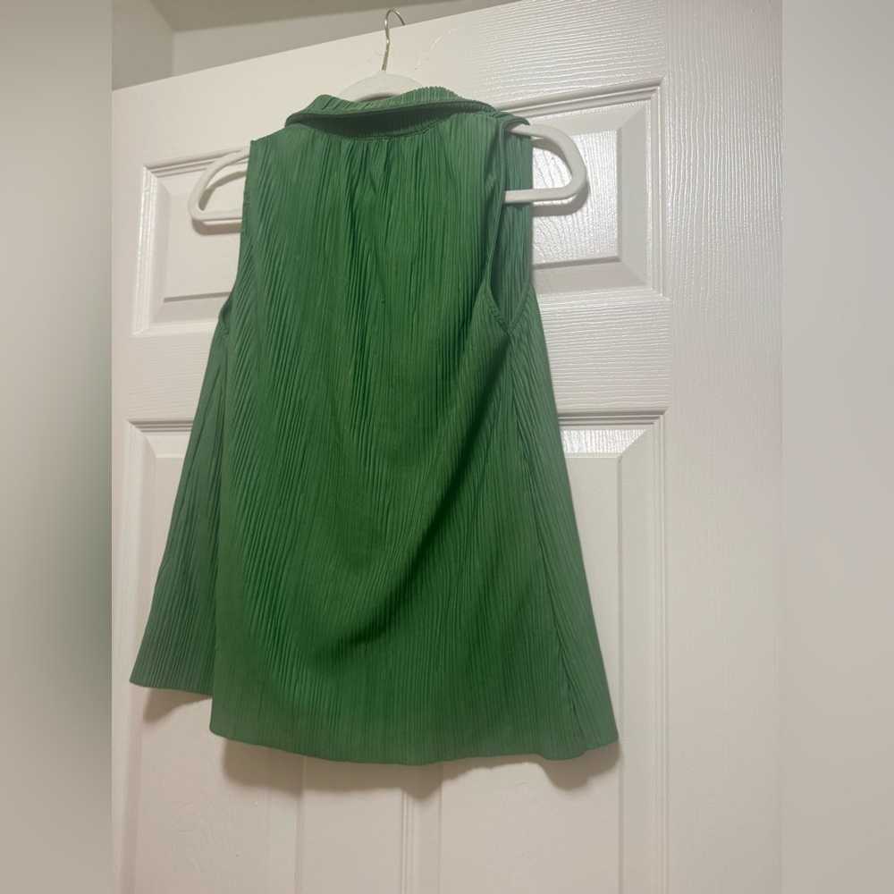 Zara Green Pleated Tank - Picture 12 of 16